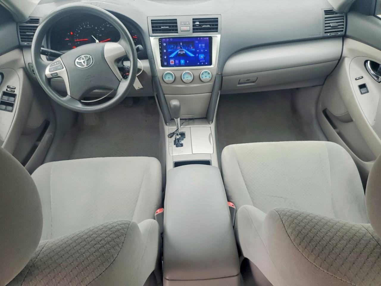 2009 Toyota Camry Le Silver vin: 4T4BE46K89R121814