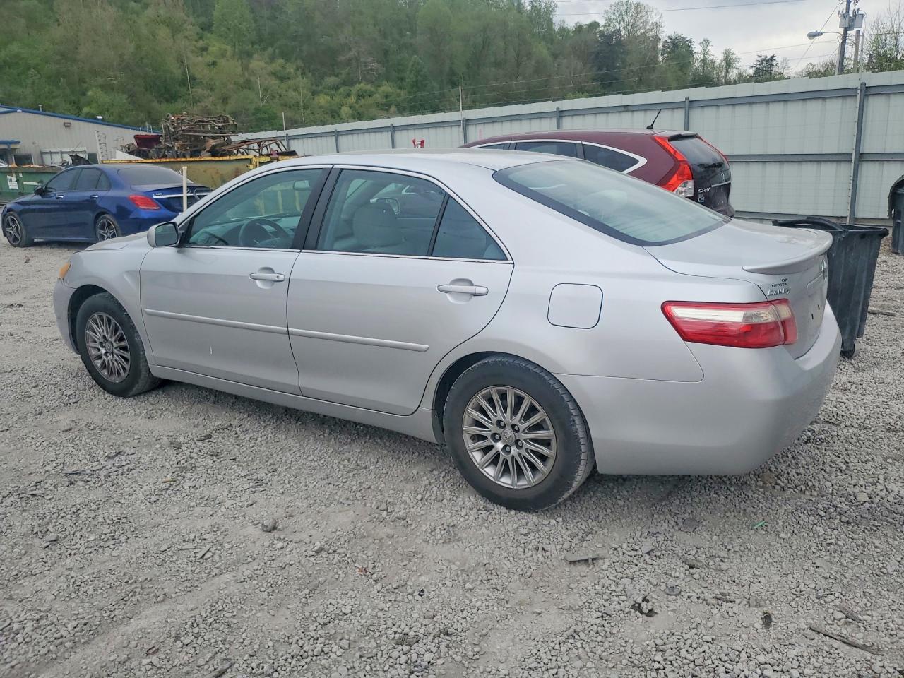2009 Toyota Camry Le Silver vin: 4T4BE46K89R121814