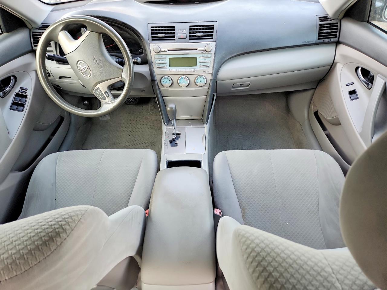 2009 Toyota Camry Le Gray vin: 4T4BE46K89R135549