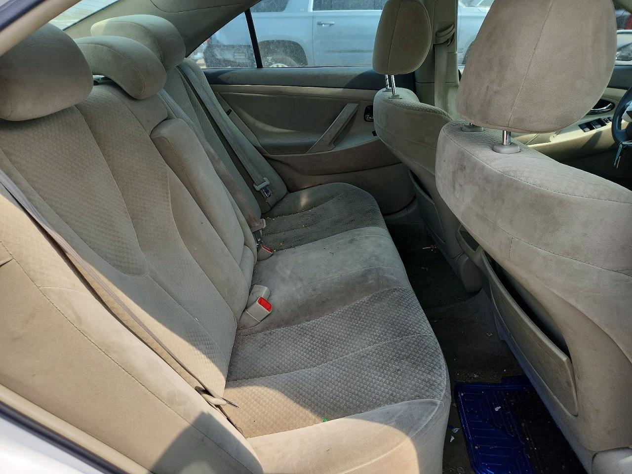 2009 Toyota Camry Base White vin: 4T4BE46K89R136913