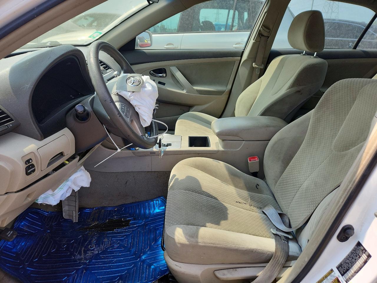 2009 Toyota Camry Base White vin: 4T4BE46K89R136913