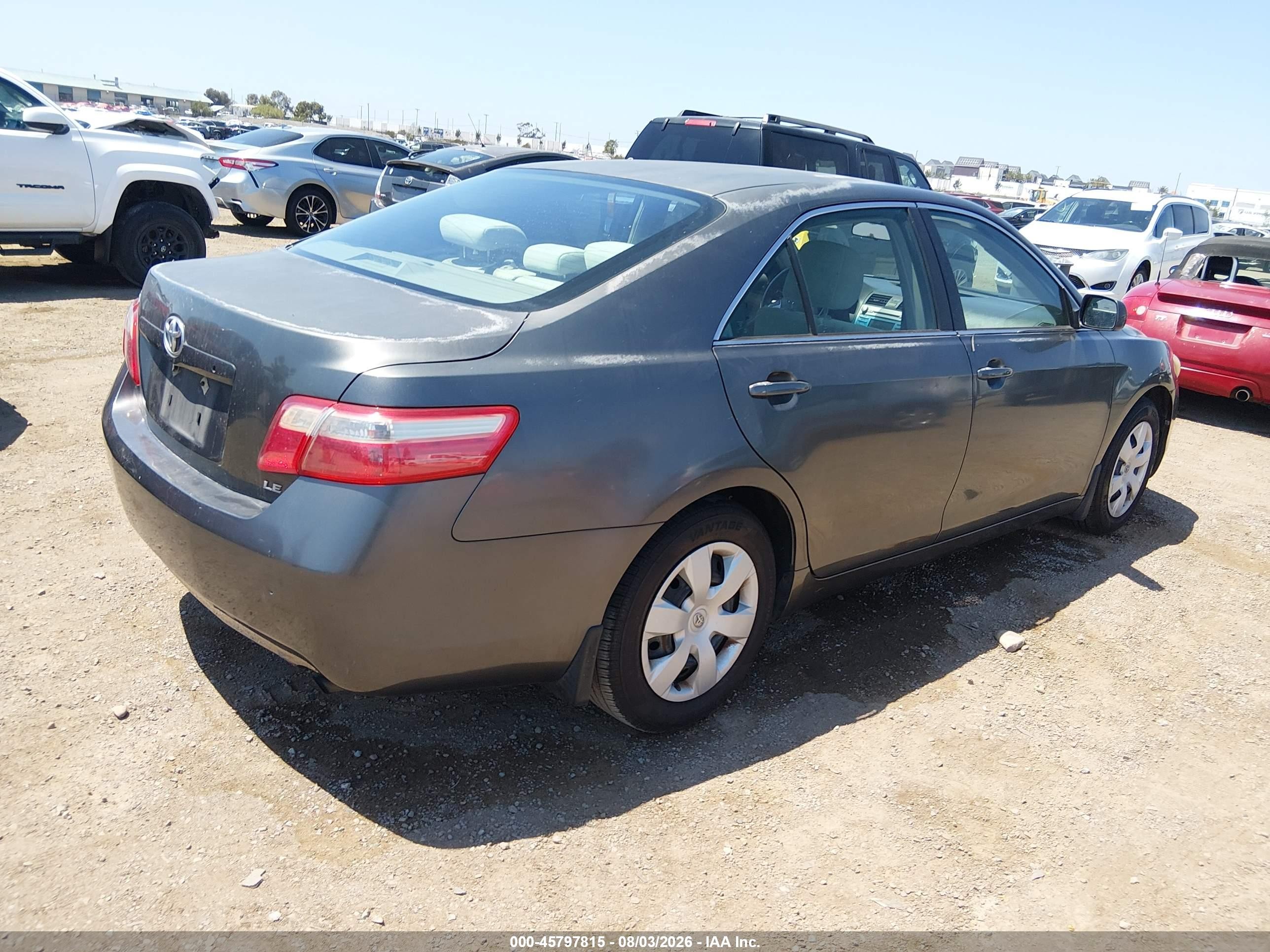 2009 Toyota Camry Le Gray vin: 4T4BE46K89R139553