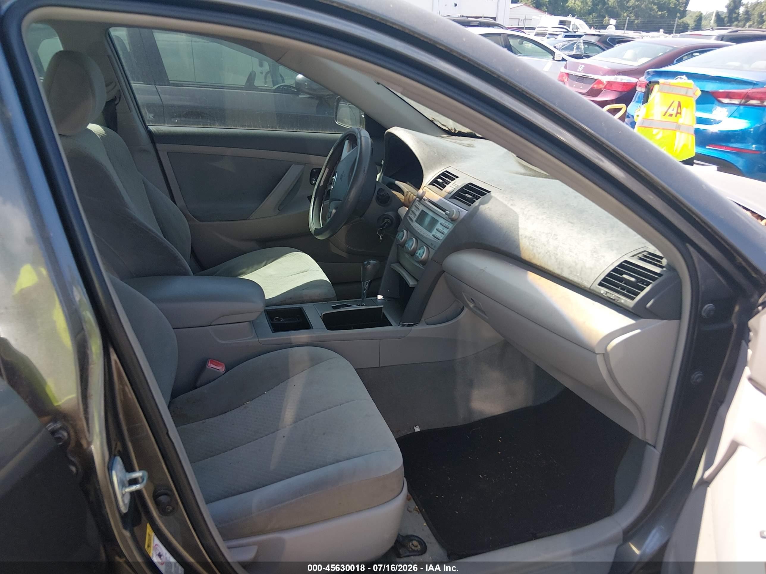 2007 Toyota Camry Le Gray vin: 4T4BE46K97R004501