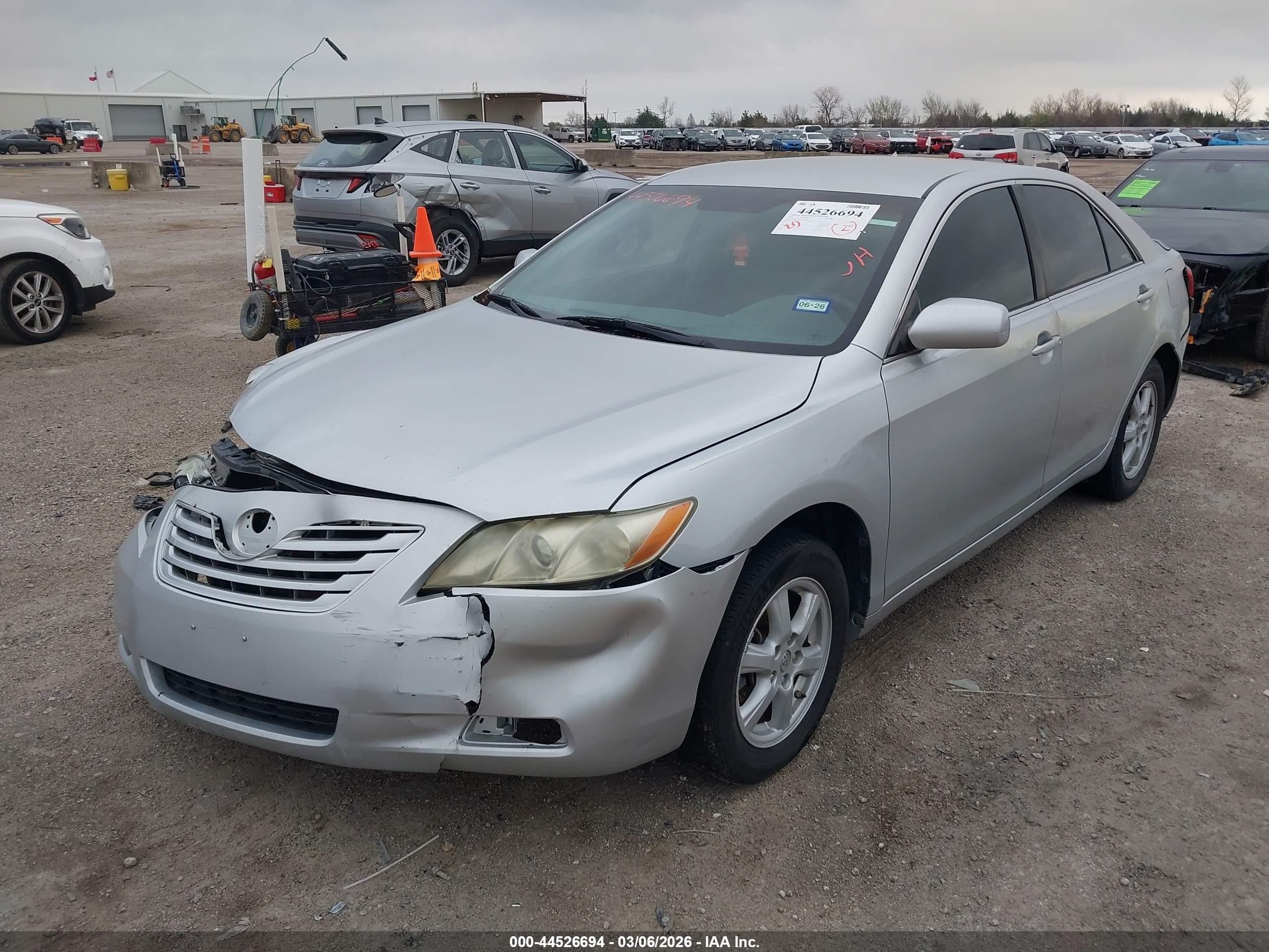 2007 Toyota Camry Ce Silver vin: 4T4BE46K97R010282