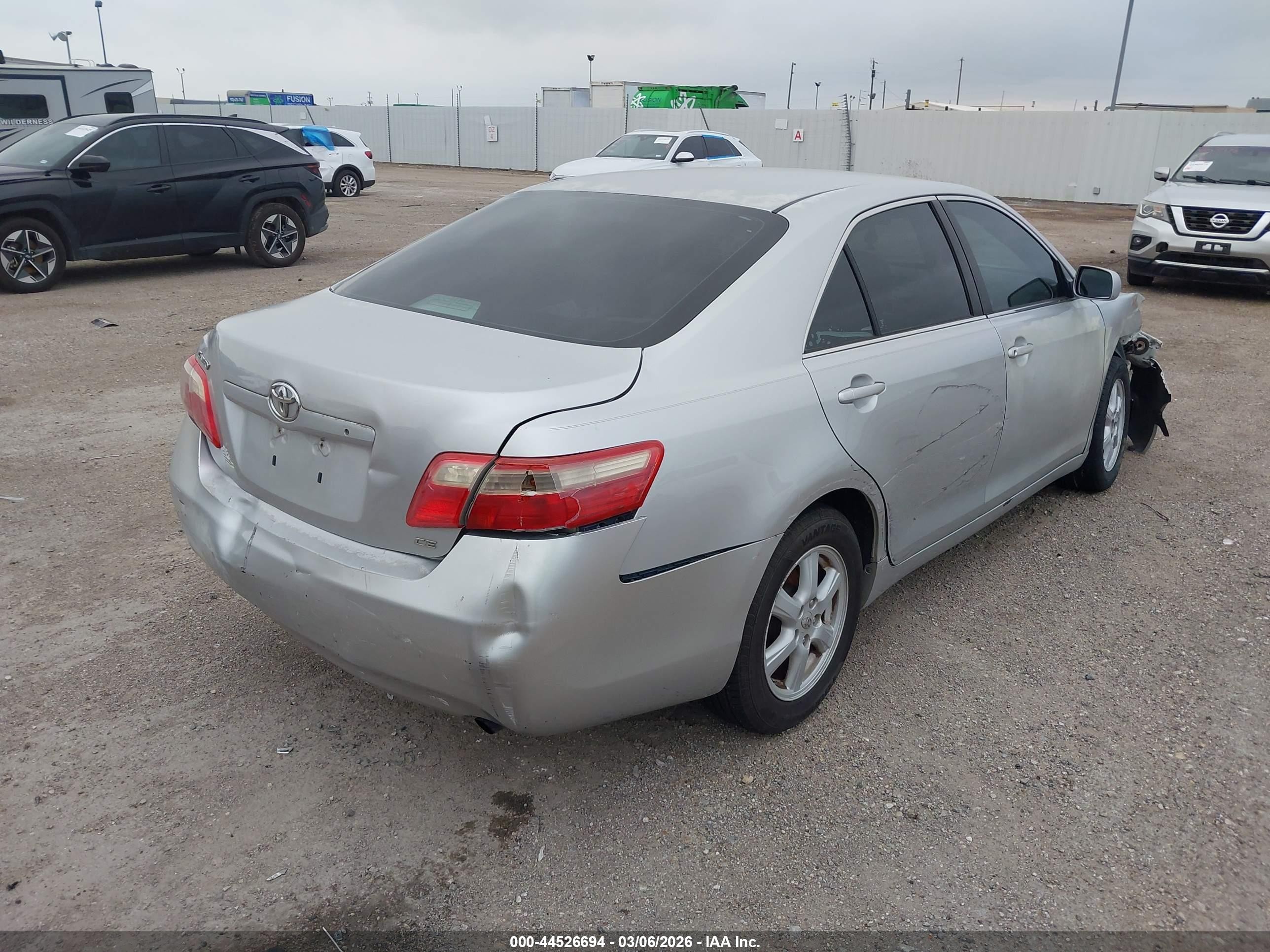 2007 Toyota Camry Ce Silver vin: 4T4BE46K97R010282