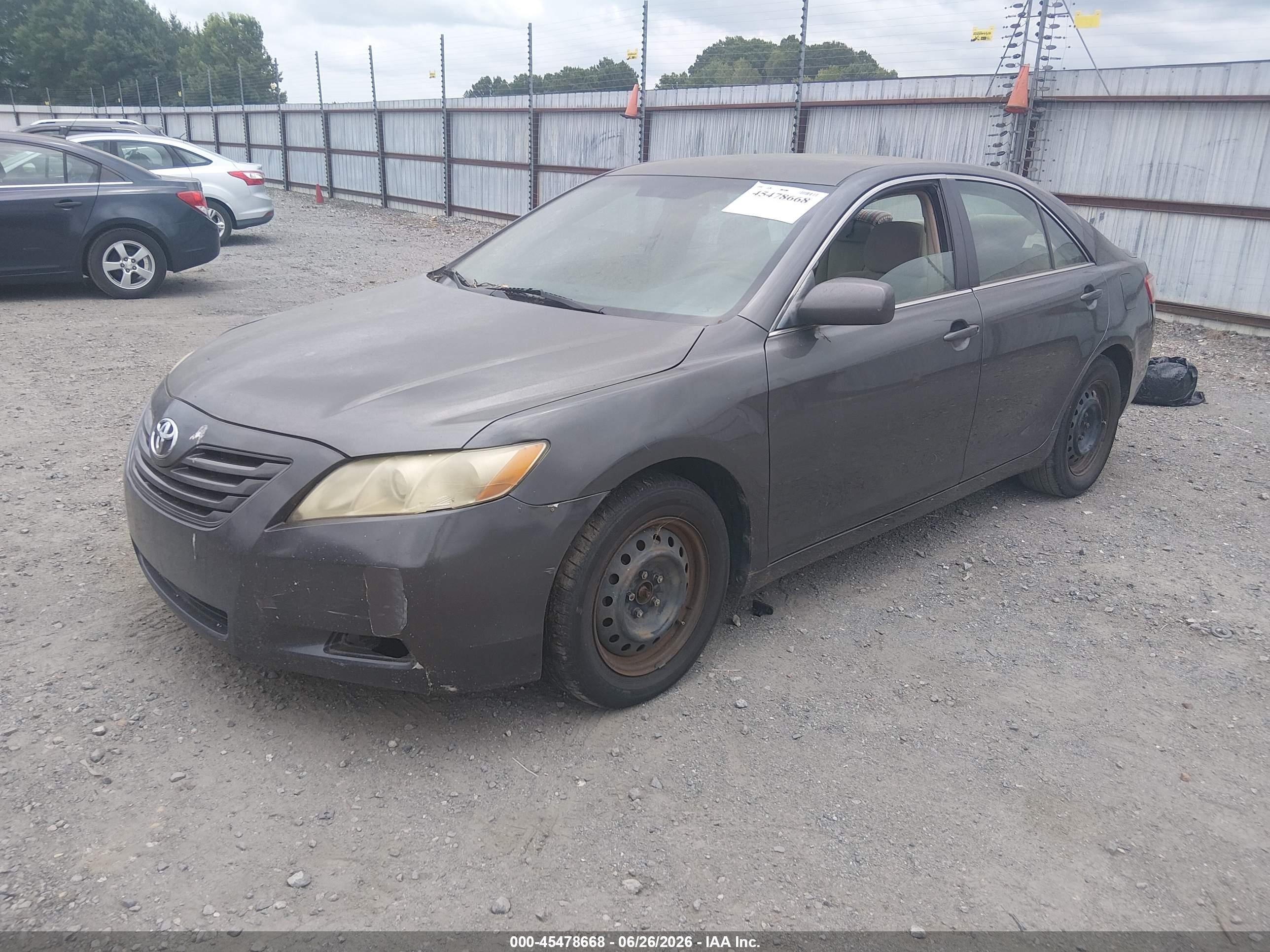 2008 Toyota Camry Le Gray vin: 4T4BE46K98R017637