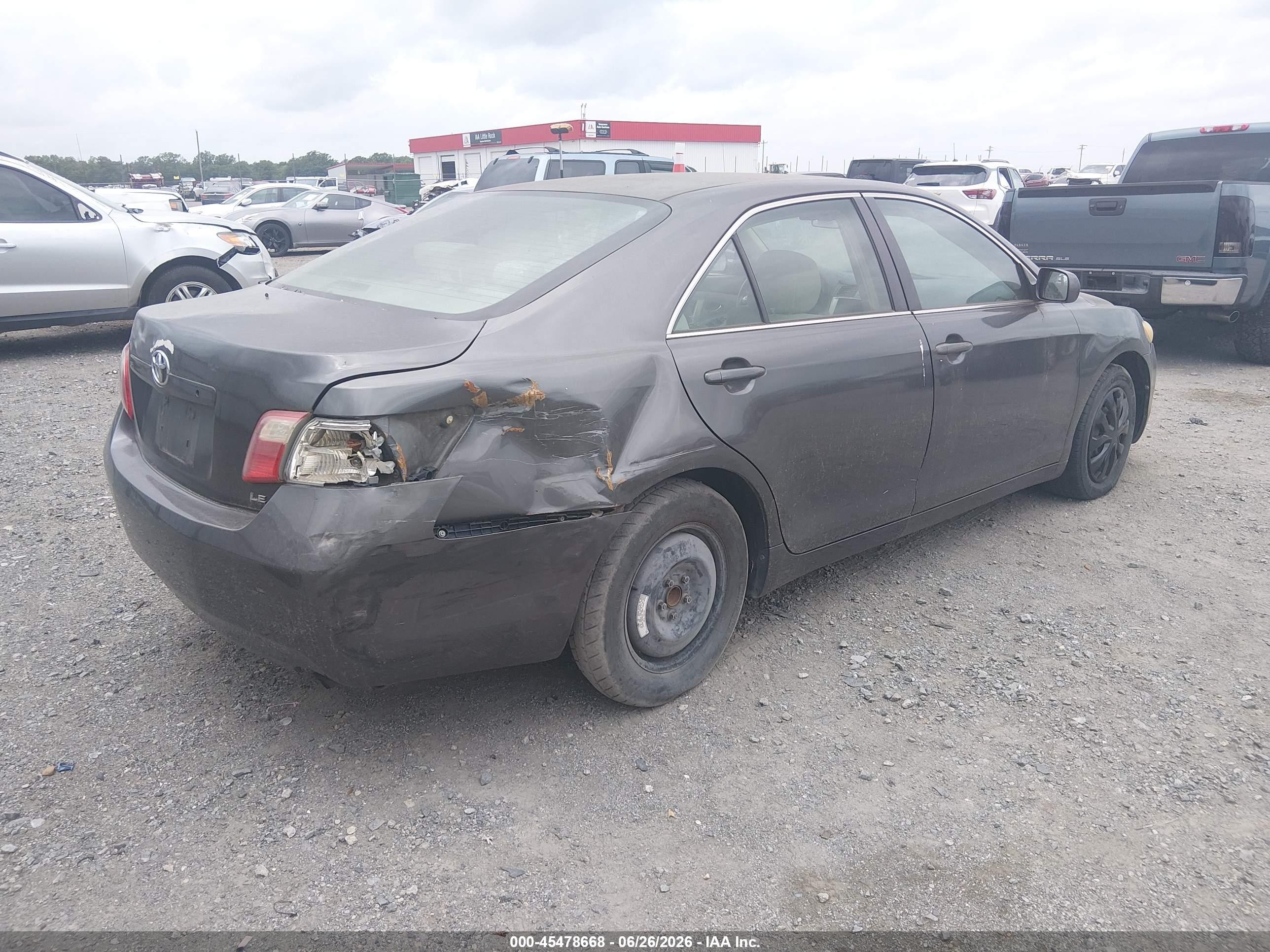 2008 Toyota Camry Le Gray vin: 4T4BE46K98R017637