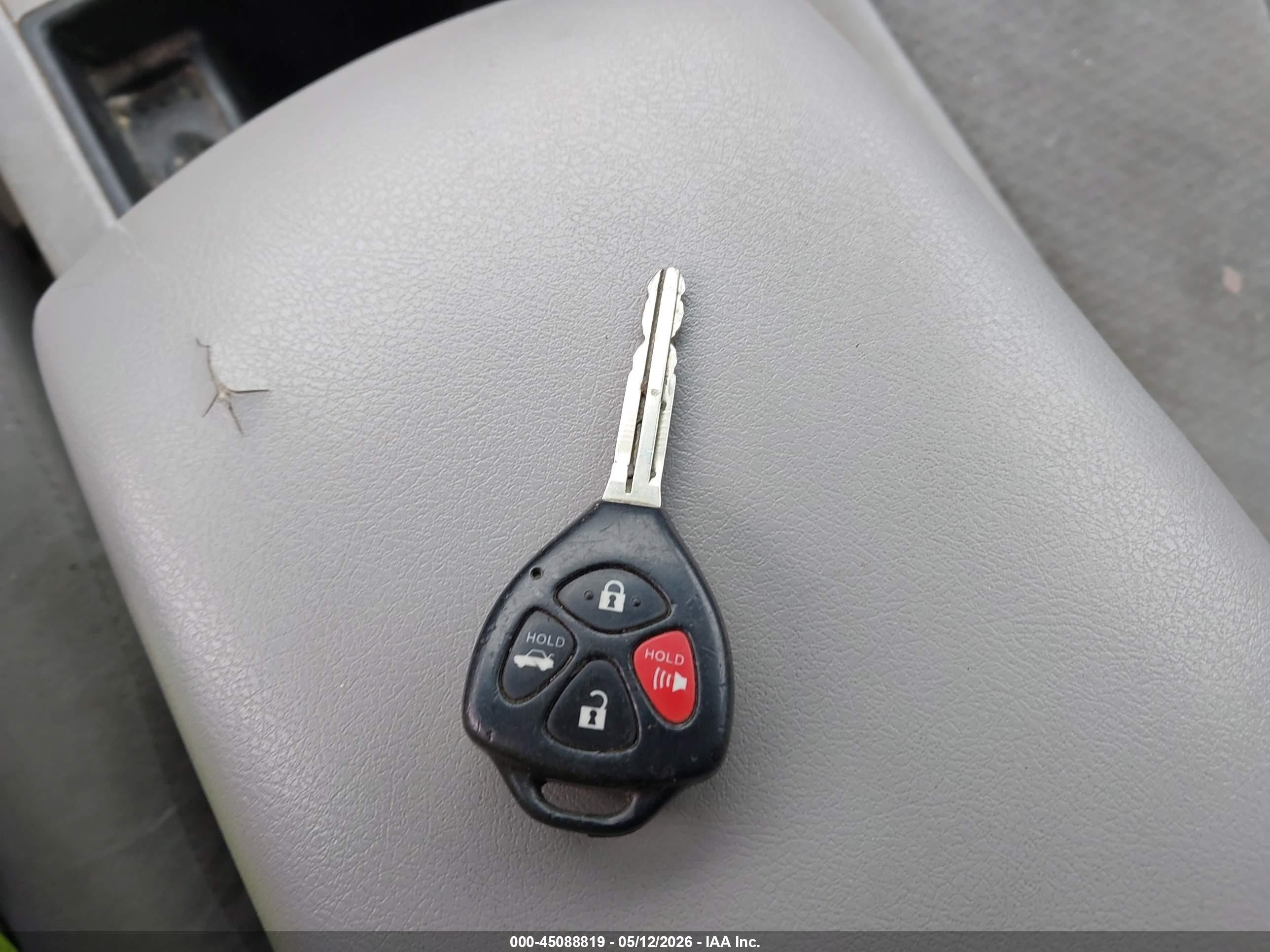 2008 Toyota Camry Le Gray vin: 4T4BE46K98R026452