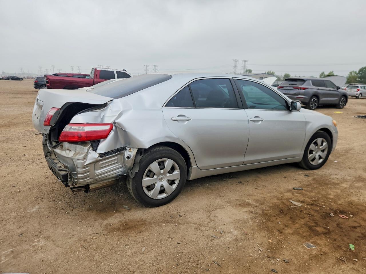2008 Toyota Camry Le Silver vin: 4T4BE46K98R028136