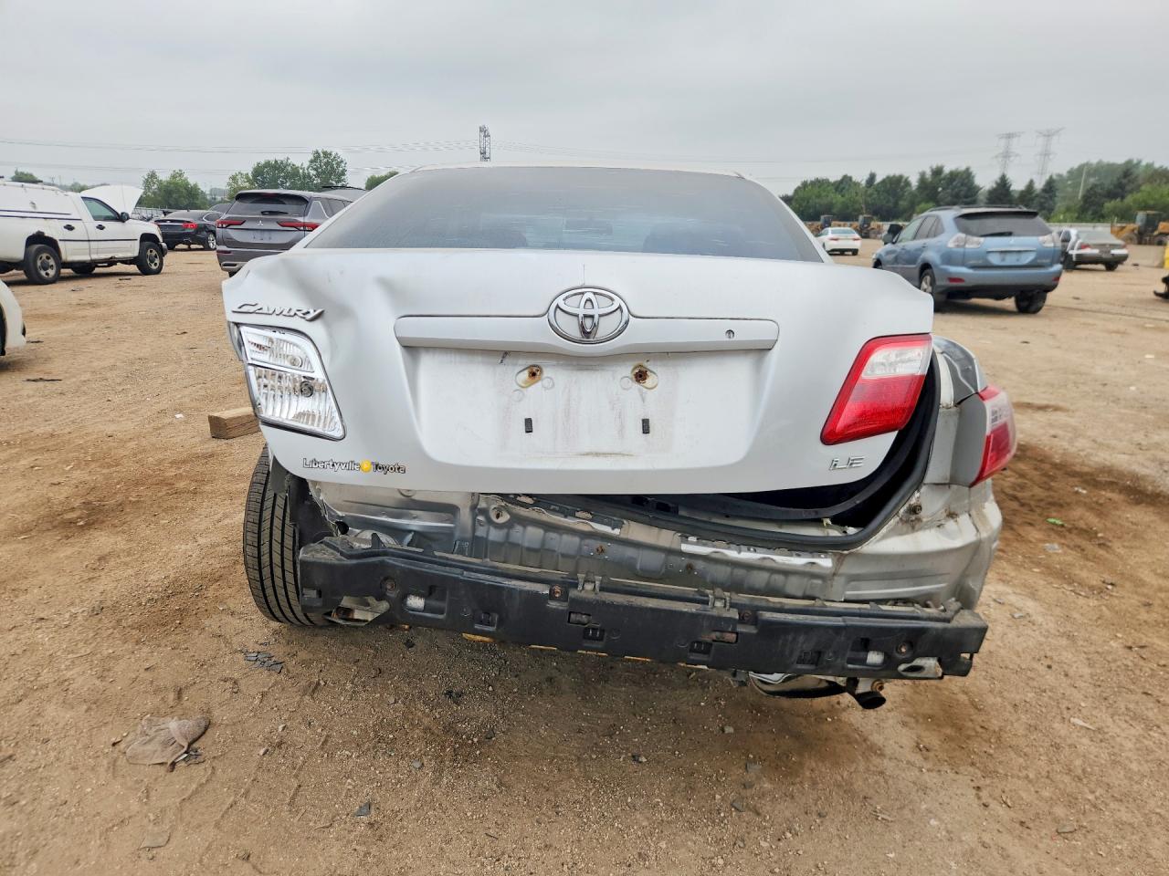 2008 Toyota Camry Le Silver vin: 4T4BE46K98R028136