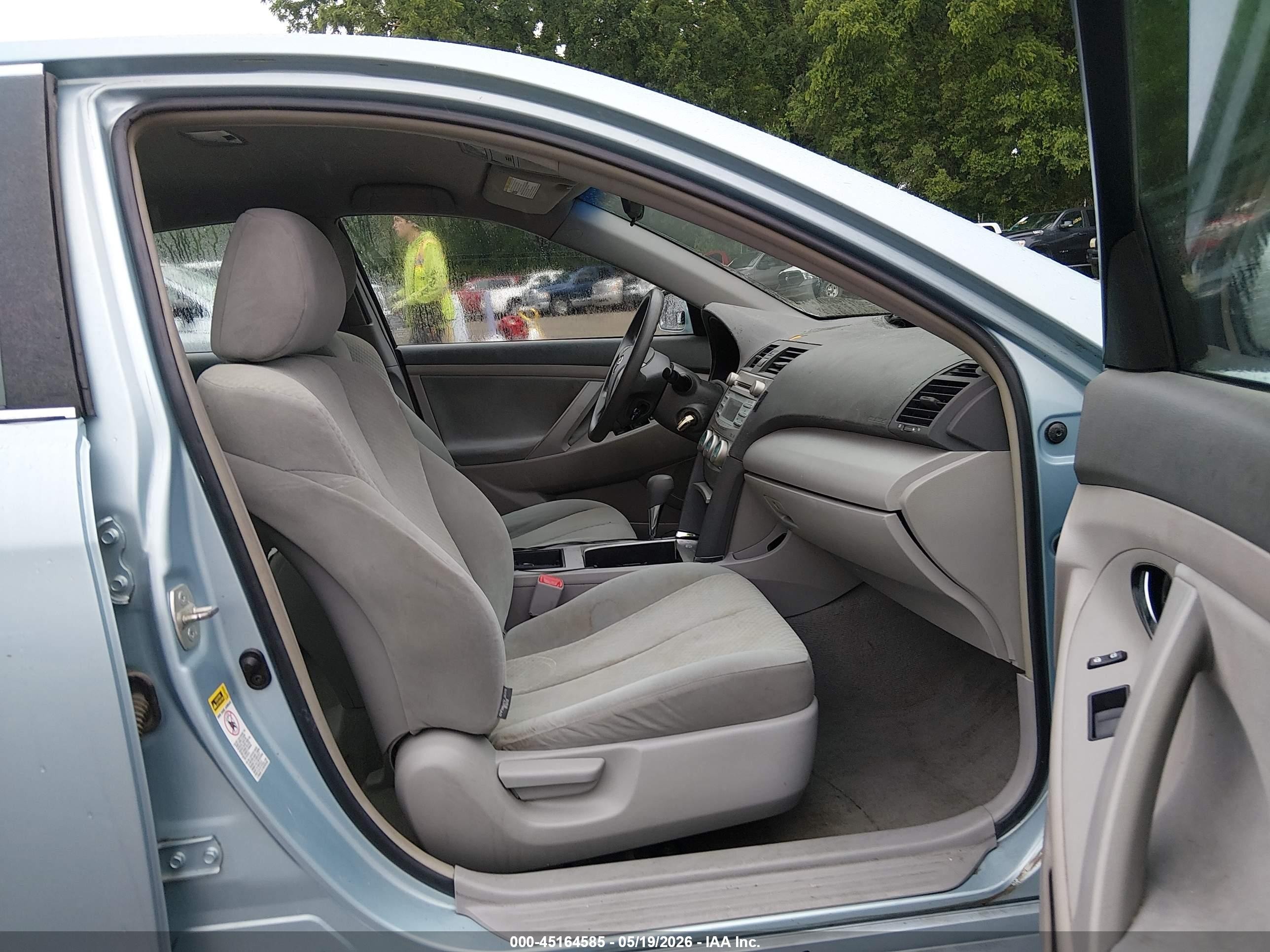 2008 Toyota Camry Le Light Blue vin: 4T4BE46K98R037757