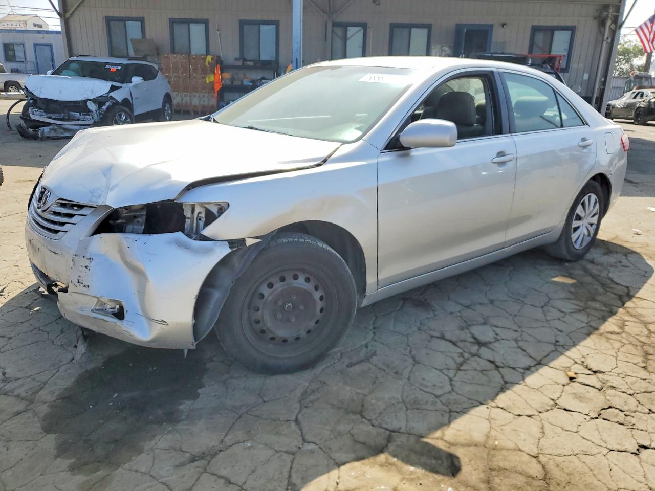 2009 Toyota Camry Le Silver vin: 4T4BE46K99R052731