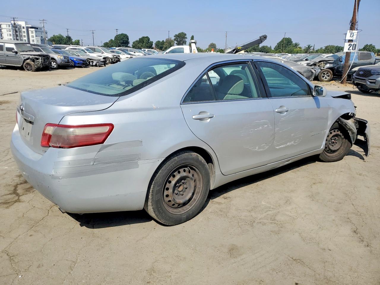 2009 Toyota Camry Le Серебряный vin: 4T4BE46K99R052731