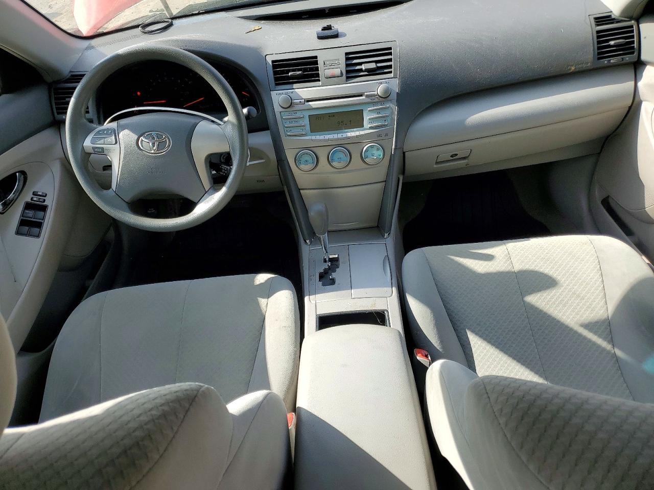 2009 Toyota Camry Le Red vin: 4T4BE46K99R061087