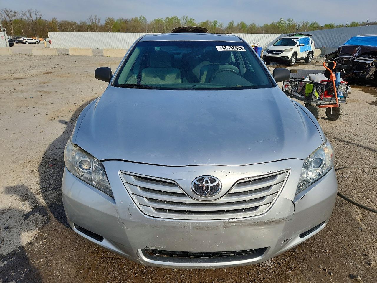 2009 Toyota Camry Le Серебряный vin: 4T4BE46K99R081257