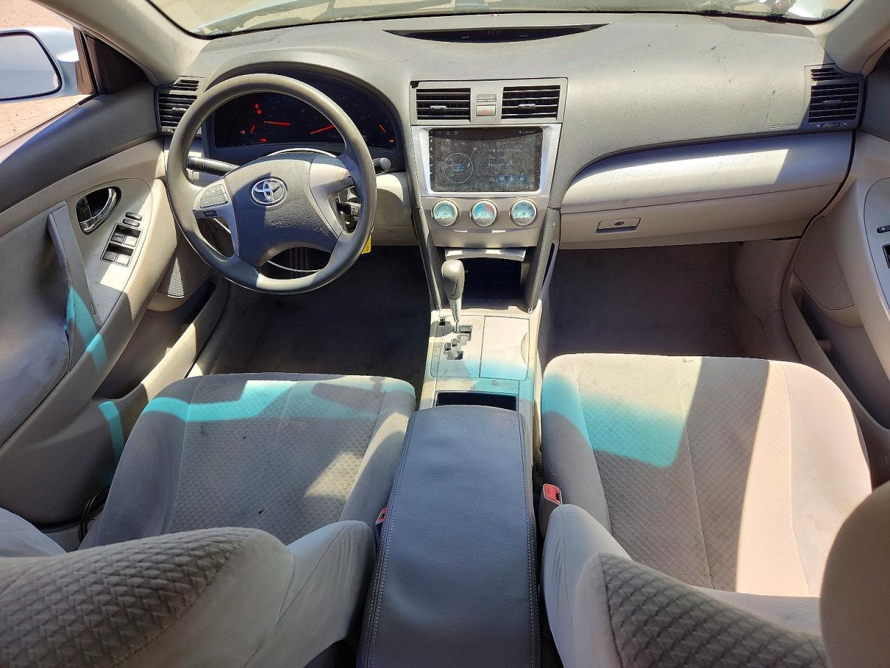 2009 Toyota Camry Le Blue vin: 4T4BE46K99R084059