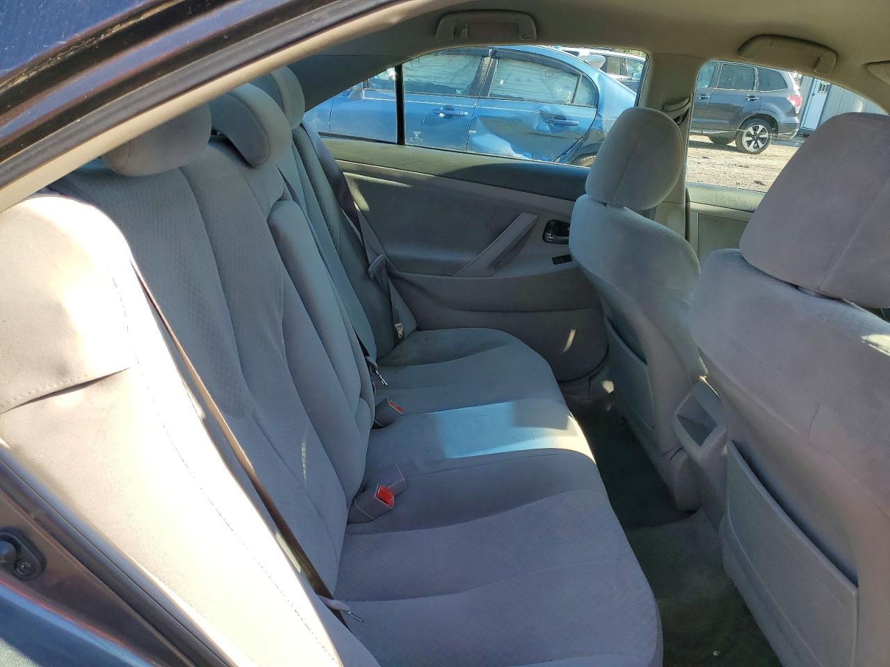 2009 Toyota Camry Le Charcoal vin: 4T4BE46K99R097510