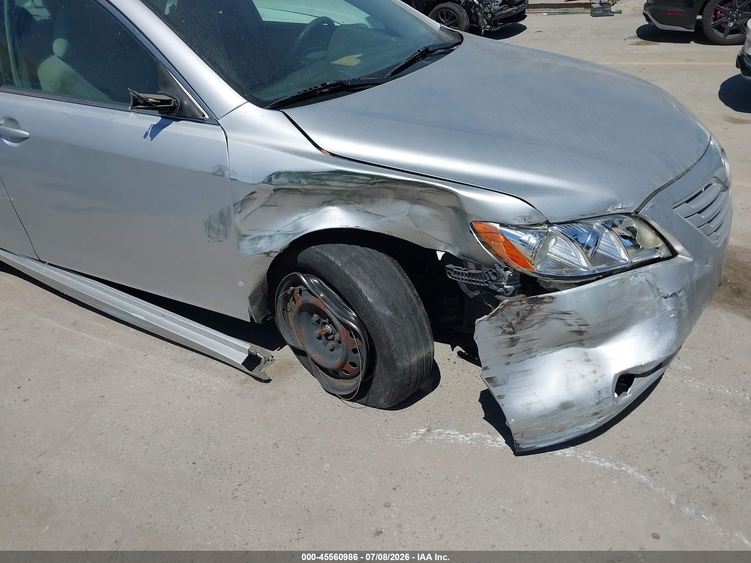 2009 Toyota Camry Le Серебряный vin: 4T4BE46K99R099239