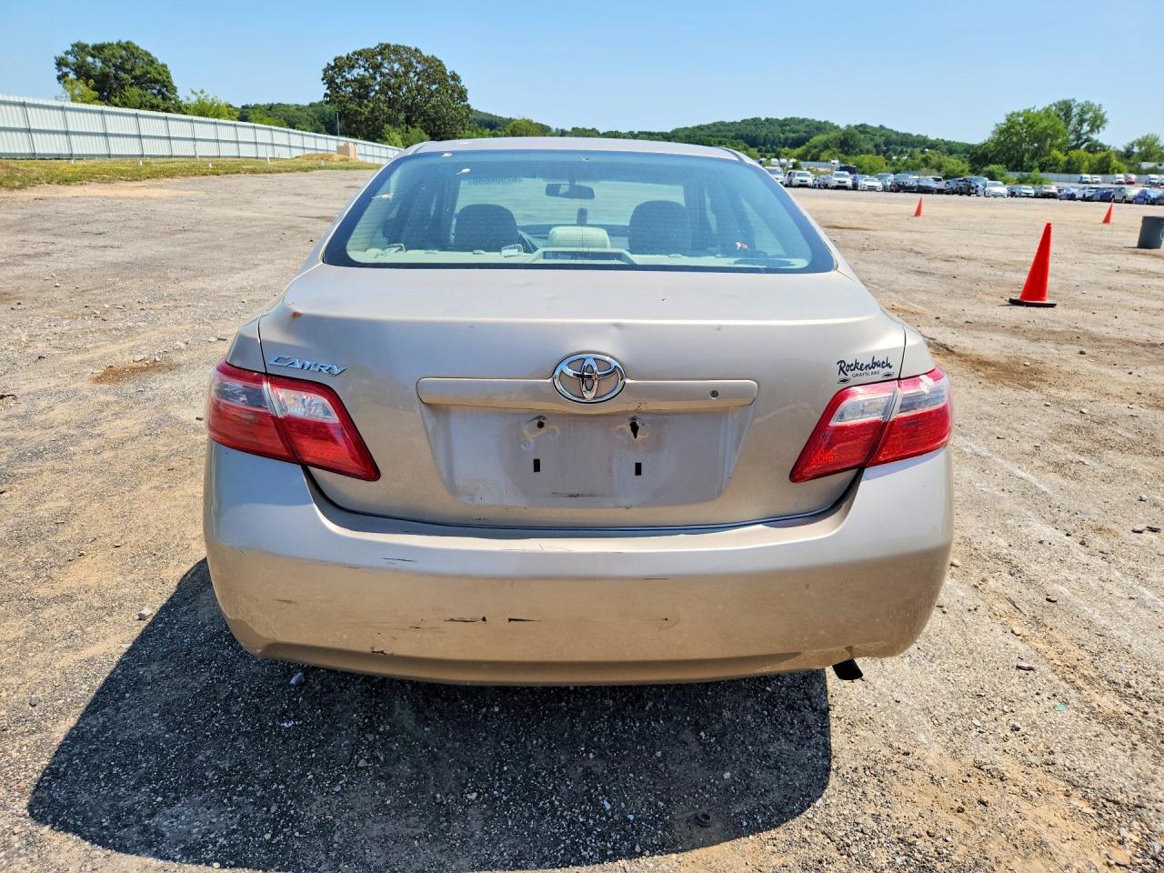 2009 Toyota Camry Base Бежевый vin: 4T4BE46K99R105704