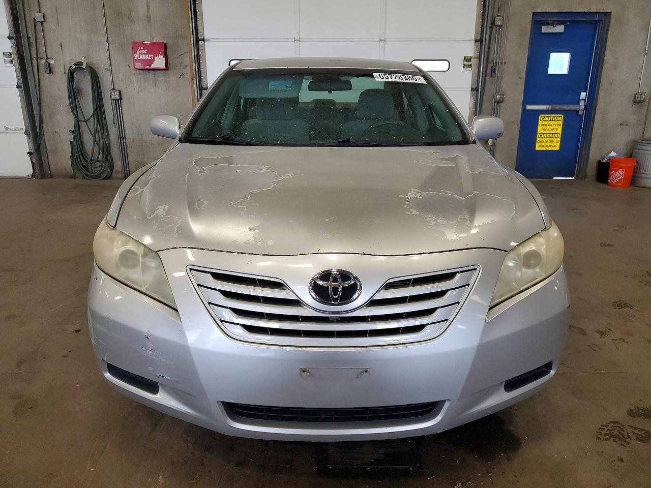 2009 Toyota Camry Le Silver vin: 4T4BE46K99R120042