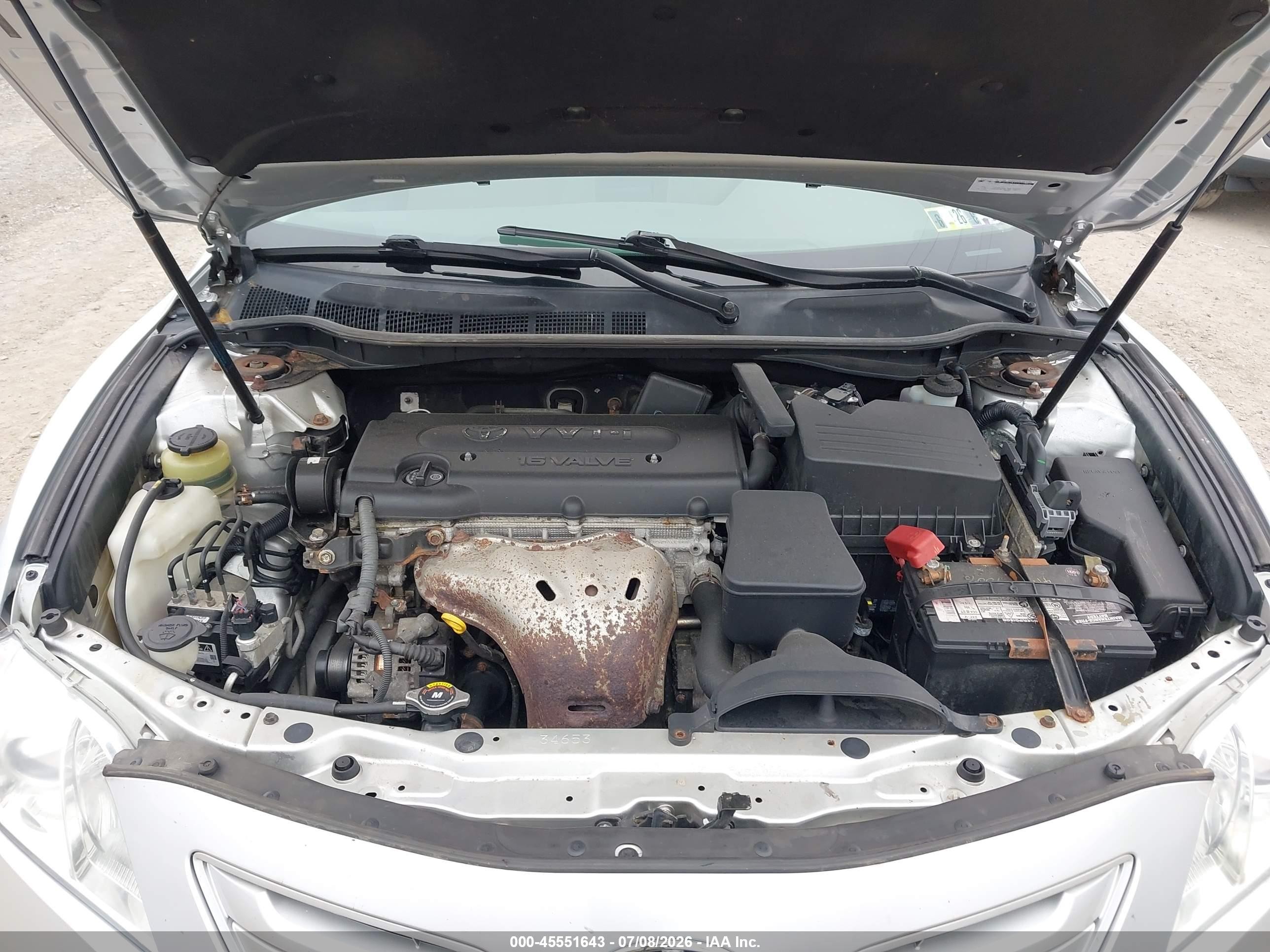 2009 Toyota Camry Le Серебряный vin: 4T4BE46K99R135463