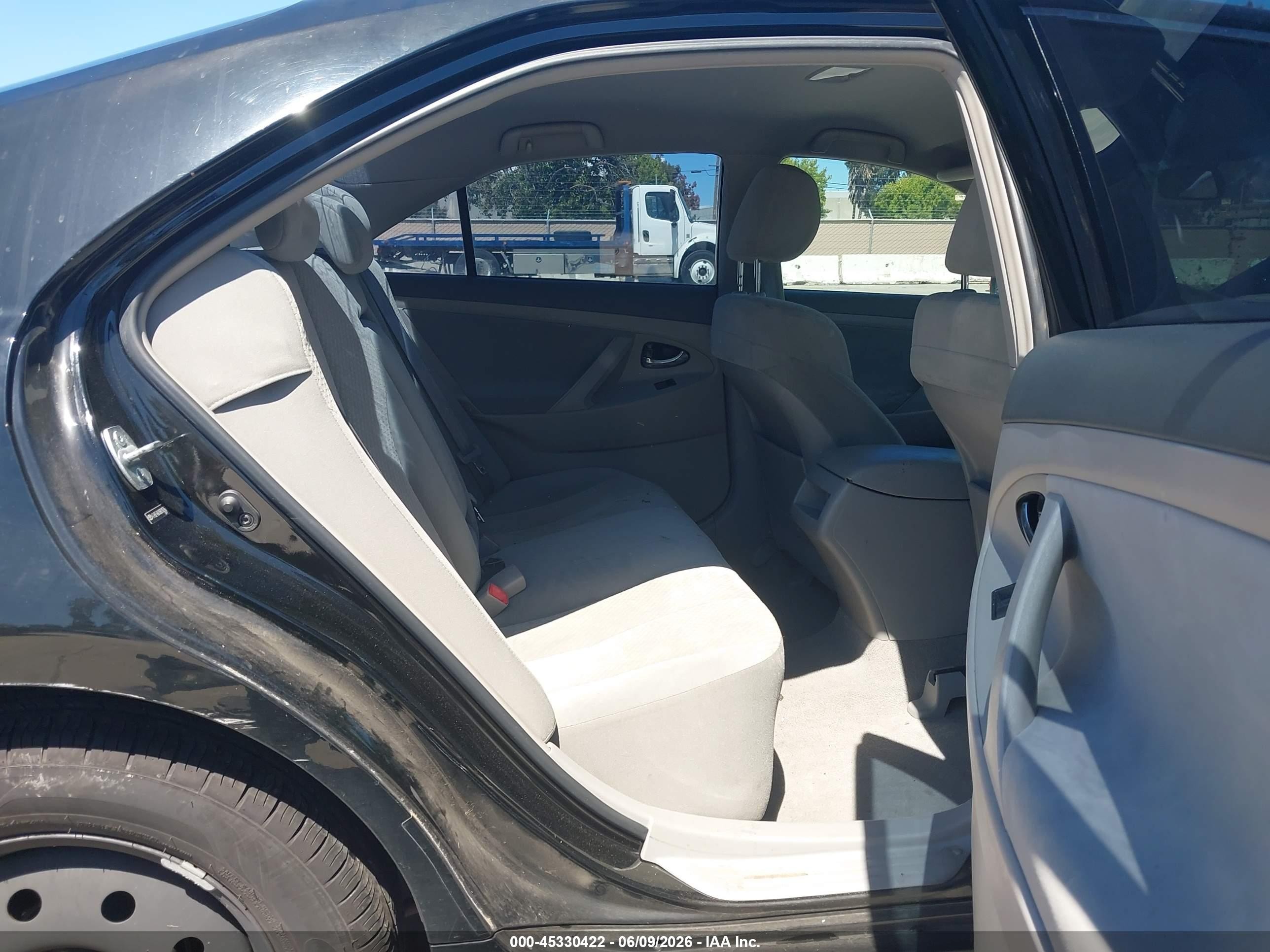 2008 Toyota Camry Le Black vin: 4T4BE46KX8R016268