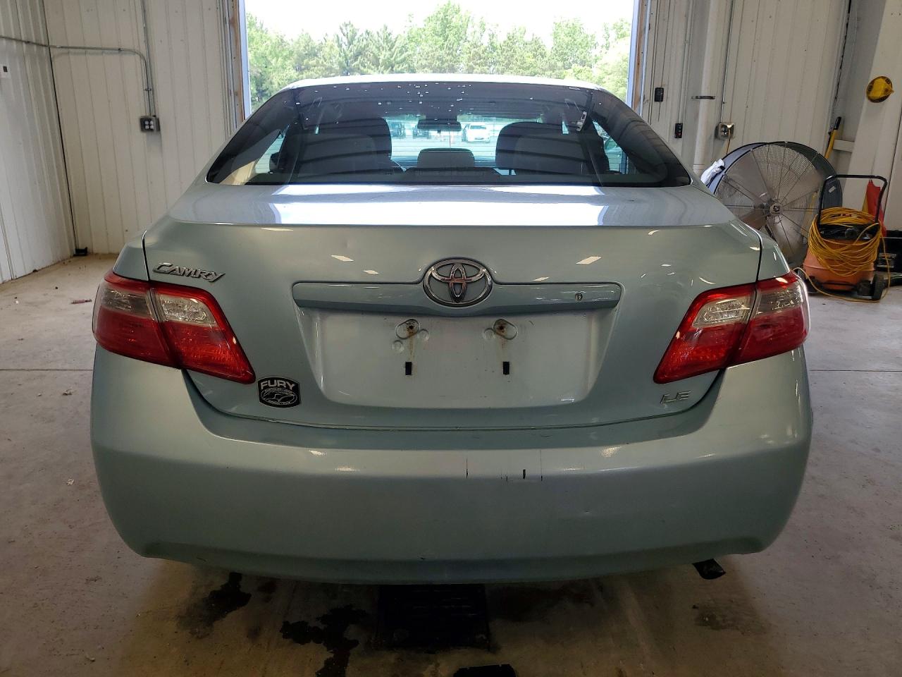 2008 Toyota Camry Le Turquoise vin: 4T4BE46KX8R042434