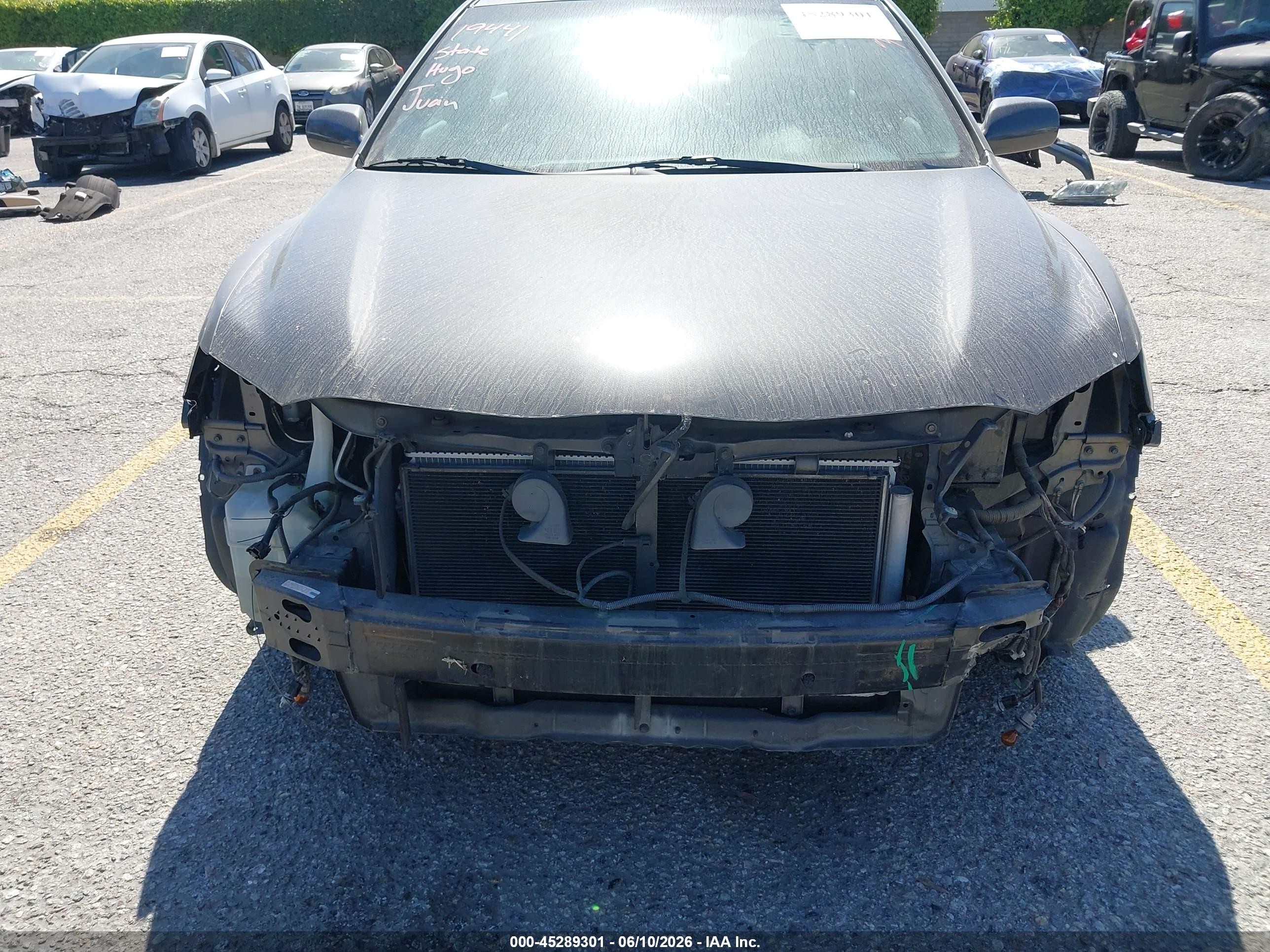 2008 Toyota Camry Le Gray vin: 4T4BE46KX8R046998