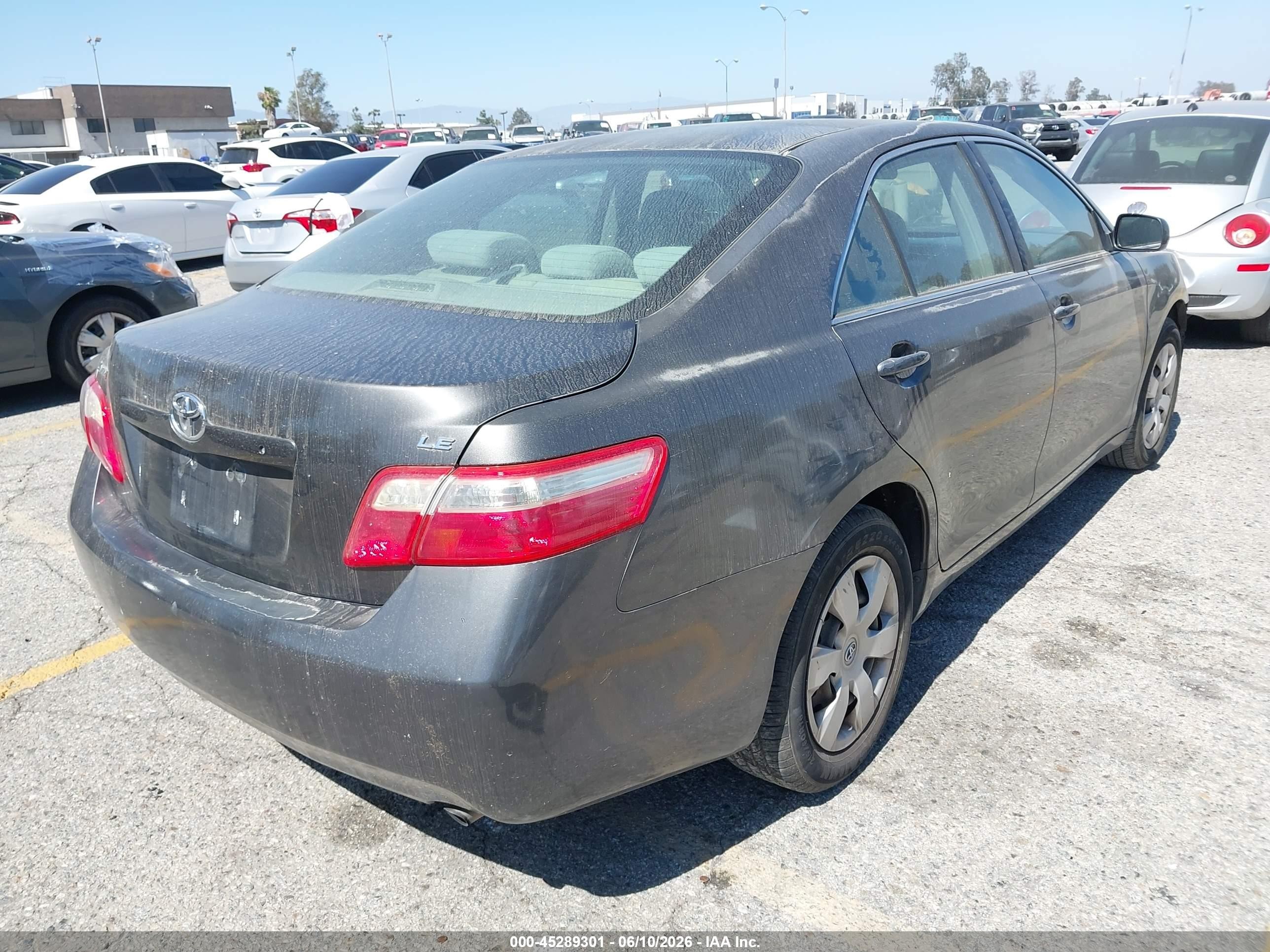 2008 Toyota Camry Le Gray vin: 4T4BE46KX8R046998