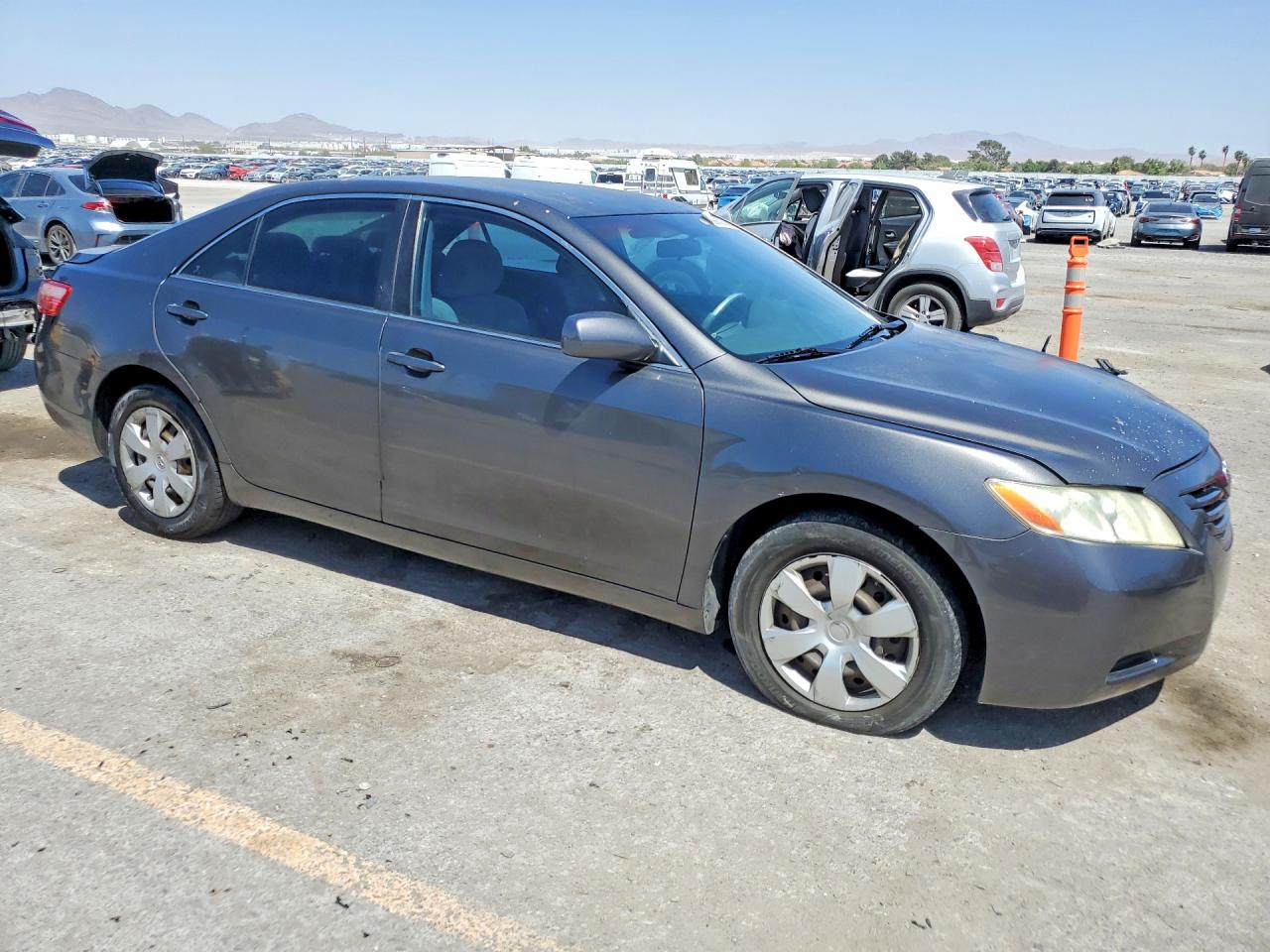 2008 Toyota Camry Le Серый vin: 4T4BE46KX8R047214