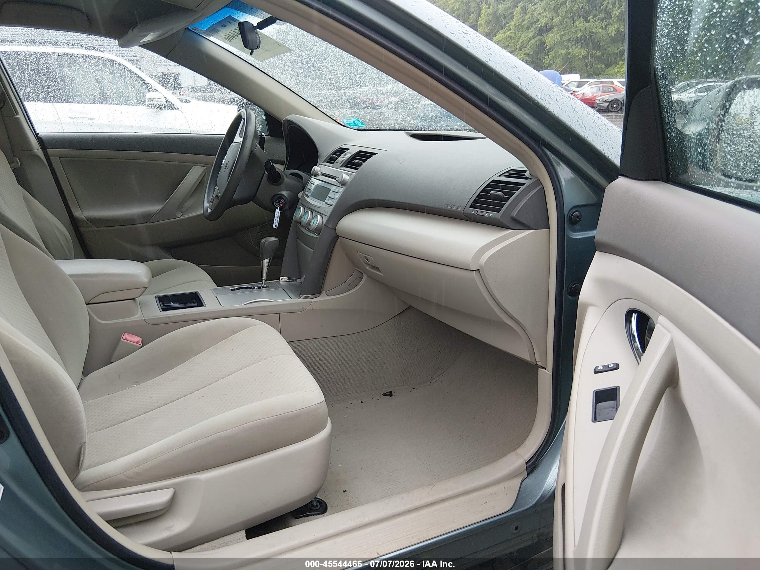 2009 Toyota Camry Le Teal vin: 4T4BE46KX9R051040