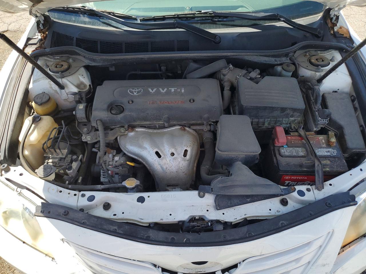 2009 Toyota Camry Le White vin: 4T4BE46KX9R056688