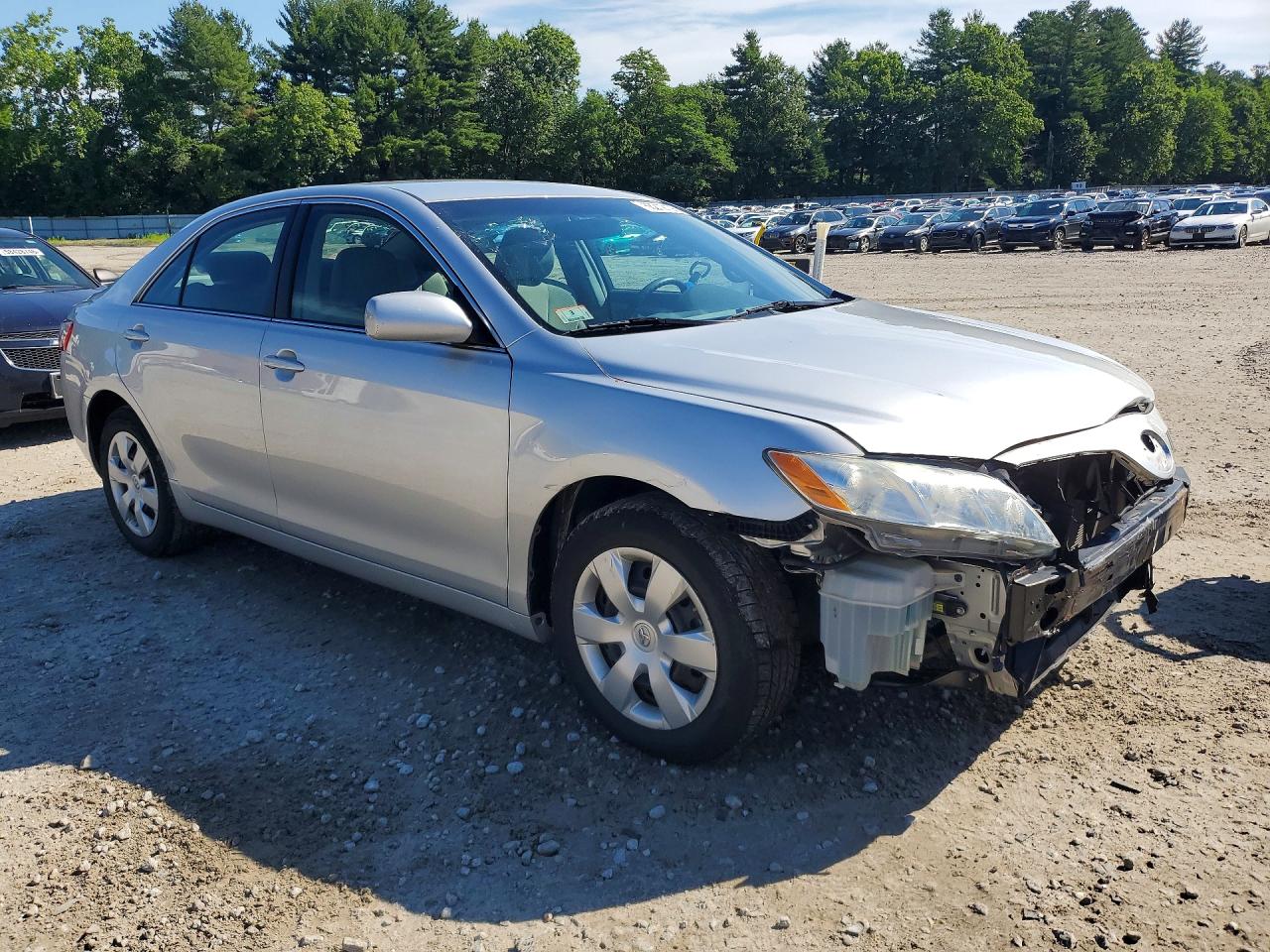 2009 Toyota Camry Le Серебряный vin: 4T4BE46KX9R058652