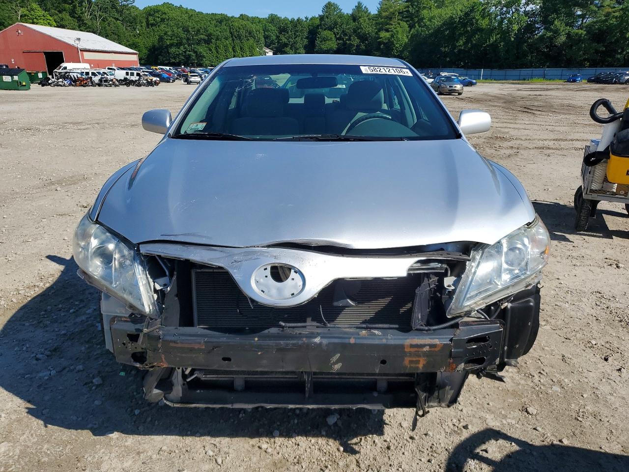 2009 Toyota Camry Le Серебряный vin: 4T4BE46KX9R058652