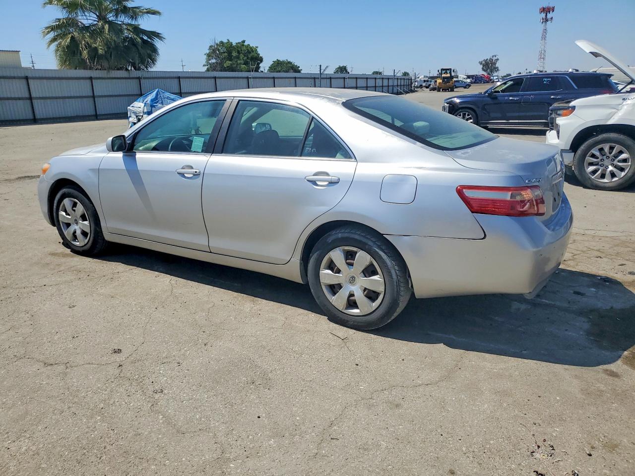 2009 Toyota Camry Base Silver vin: 4T4BE46KX9R068548