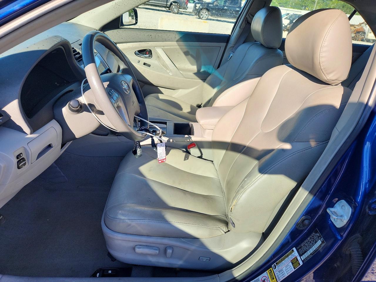 2009 Toyota Camry Le Синий vin: 4T4BE46KX9R082868