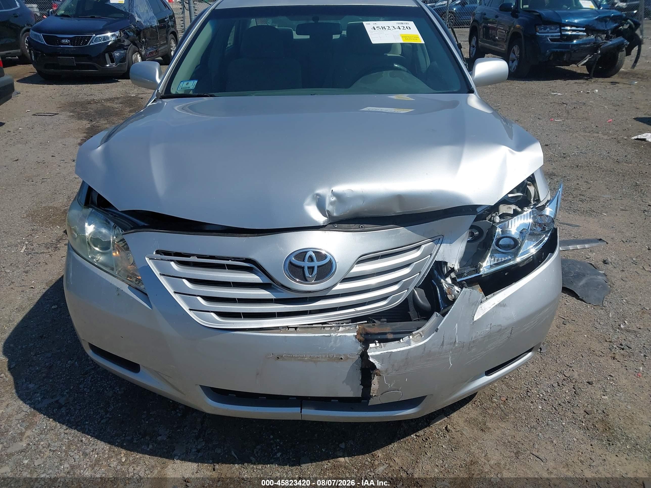 2009 Toyota Camry Le Silver vin: 4T4BE46KX9R087844
