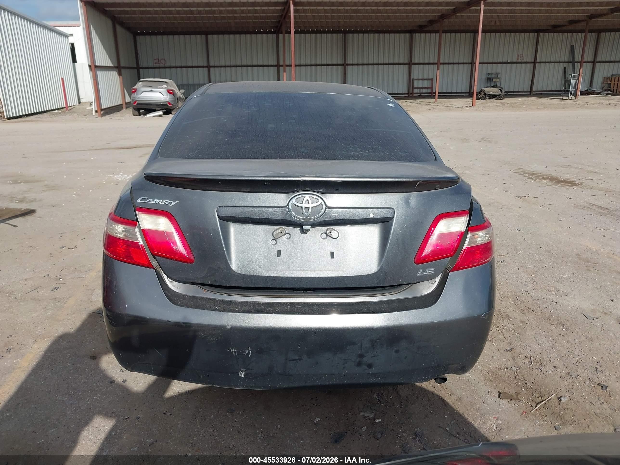2009 Toyota Camry Le Gray vin: 4T4BE46KX9R091795