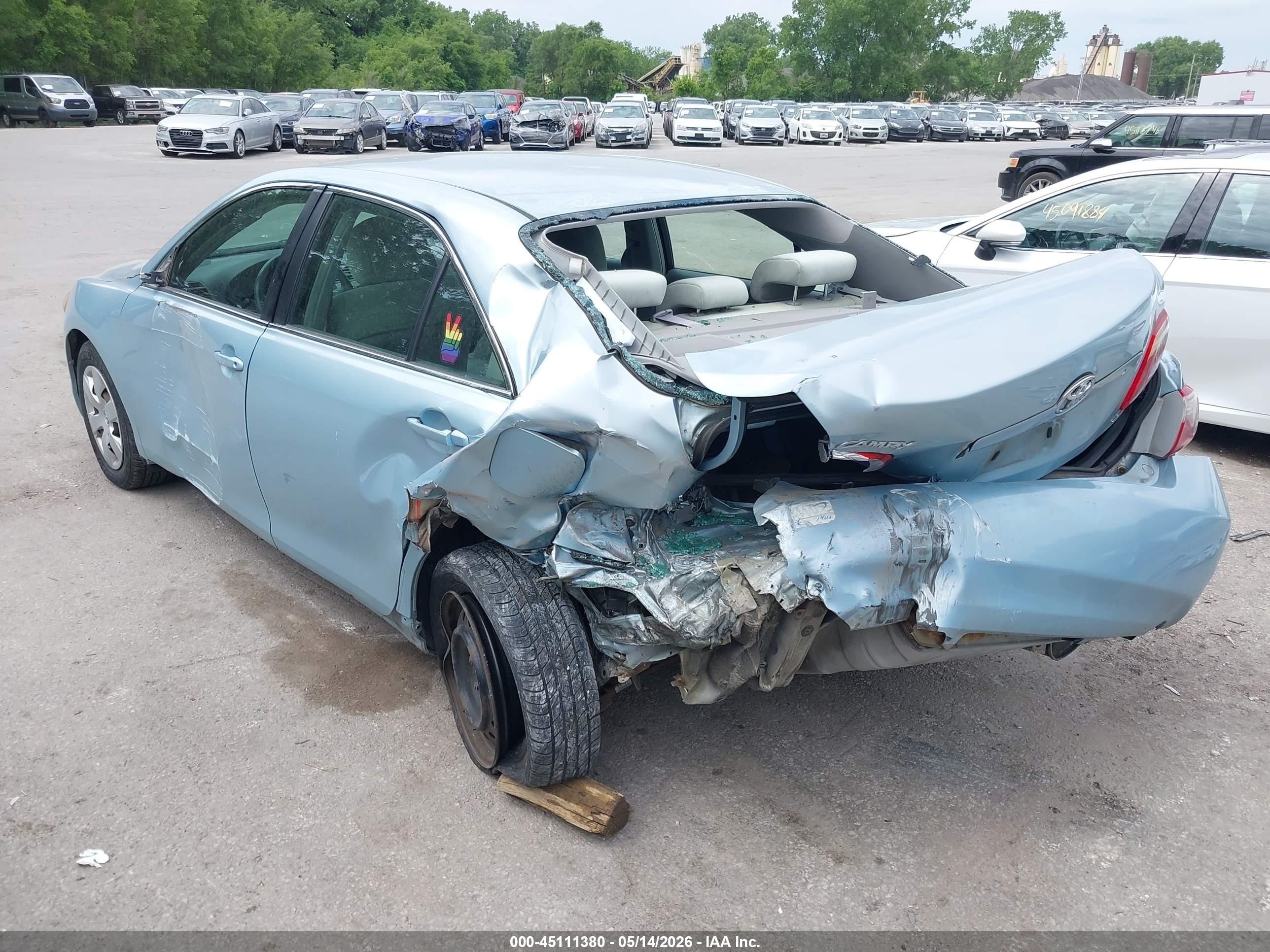 2009 Toyota Camry Le Blue vin: 4T4BE46KX9R092350