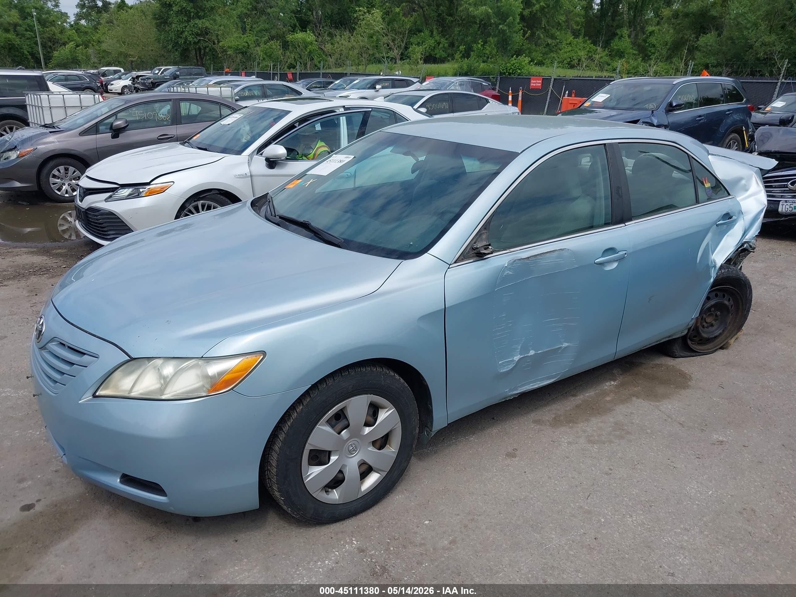 2009 Toyota Camry Le Blue vin: 4T4BE46KX9R092350