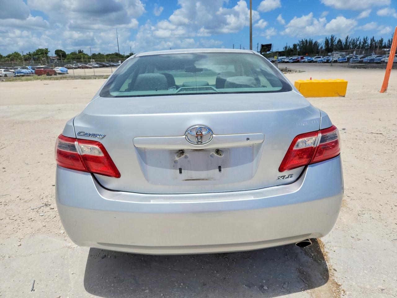 2009 Toyota Camry Xle Серебряный vin: 4T4BE46KX9R095507