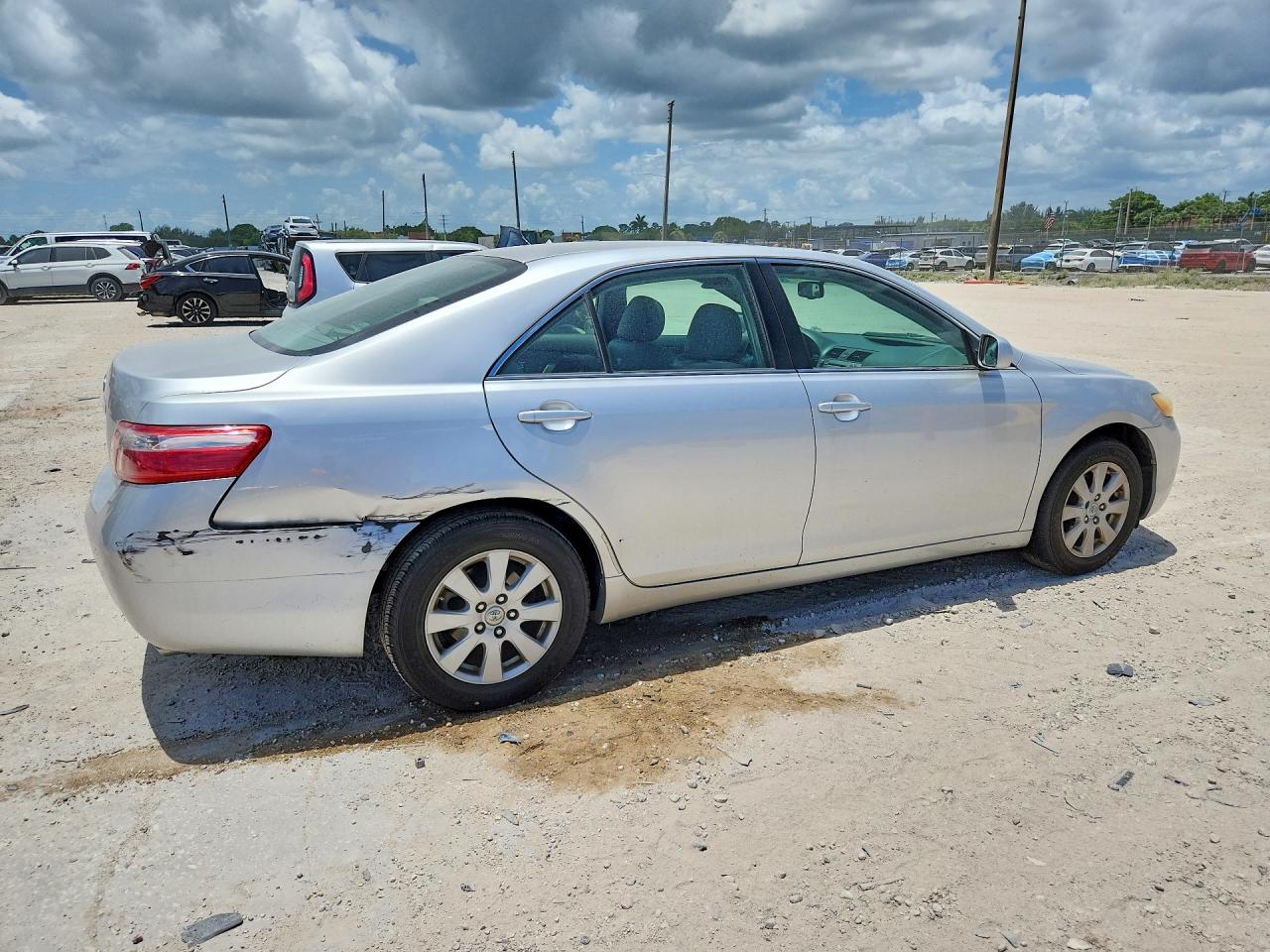 2009 Toyota Camry Xle Серебряный vin: 4T4BE46KX9R095507