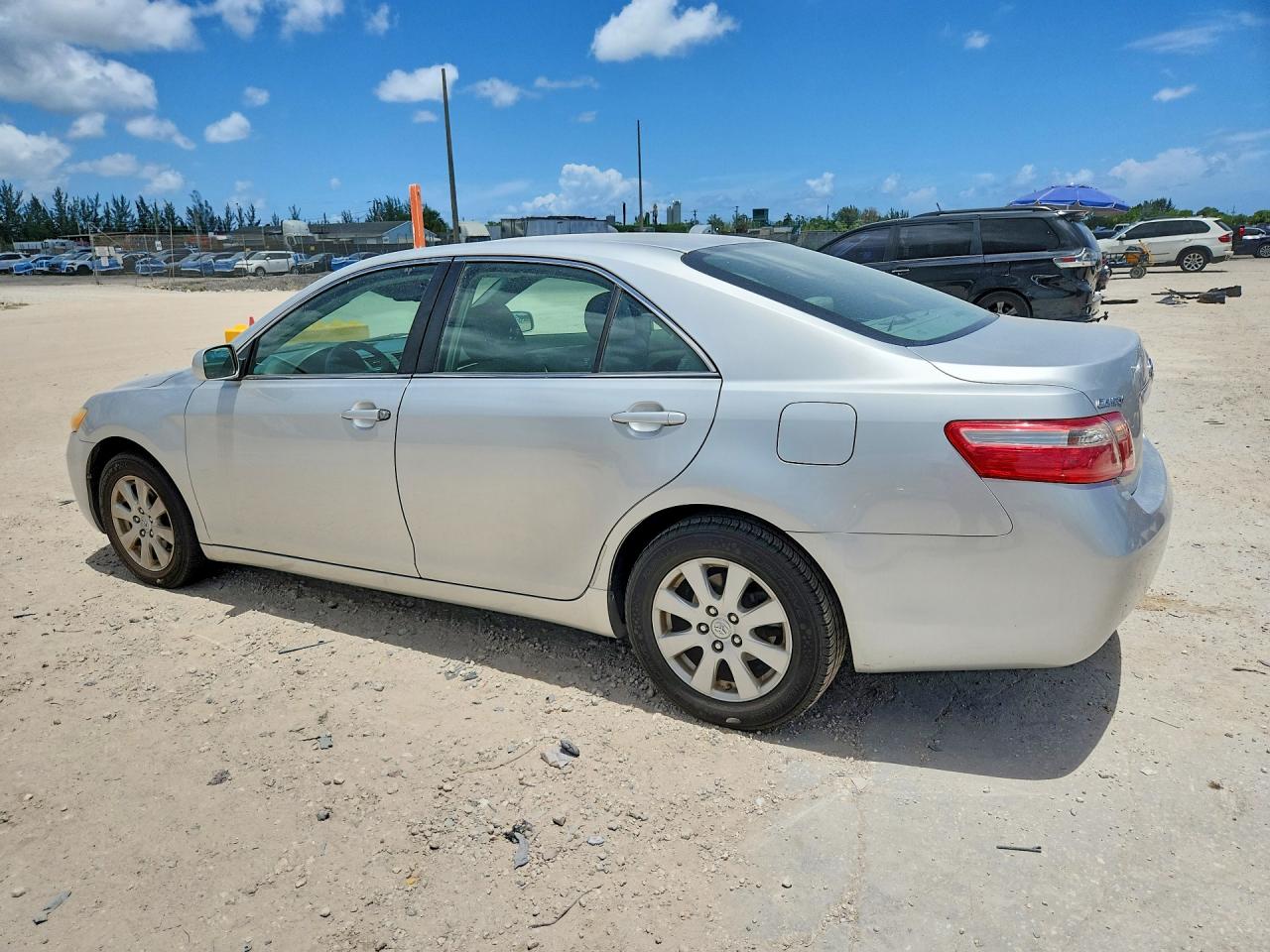 2009 Toyota Camry Xle Серебряный vin: 4T4BE46KX9R095507
