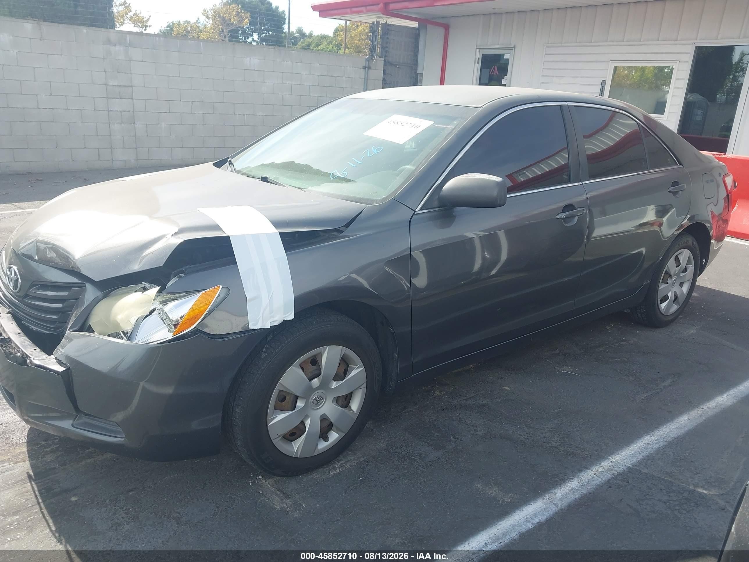 2009 Toyota Camry Le Gray vin: 4T4BE46KX9R103878