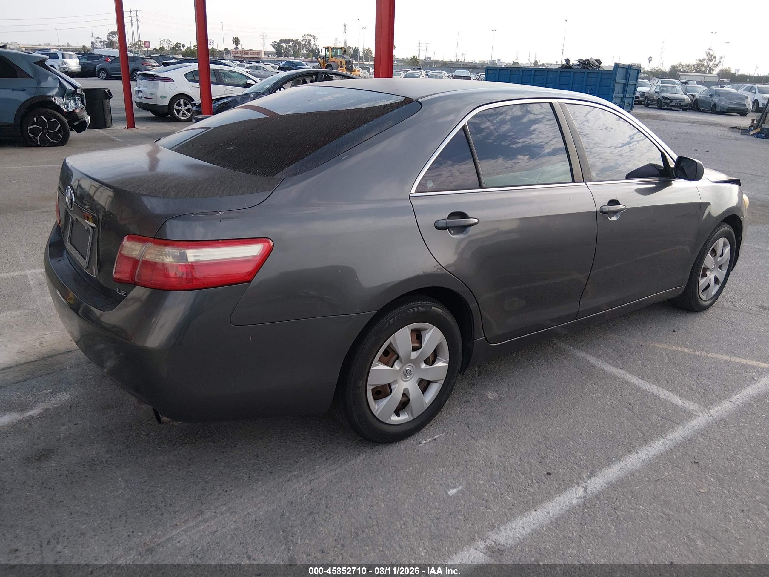2009 Toyota Camry Le Gray vin: 4T4BE46KX9R103878