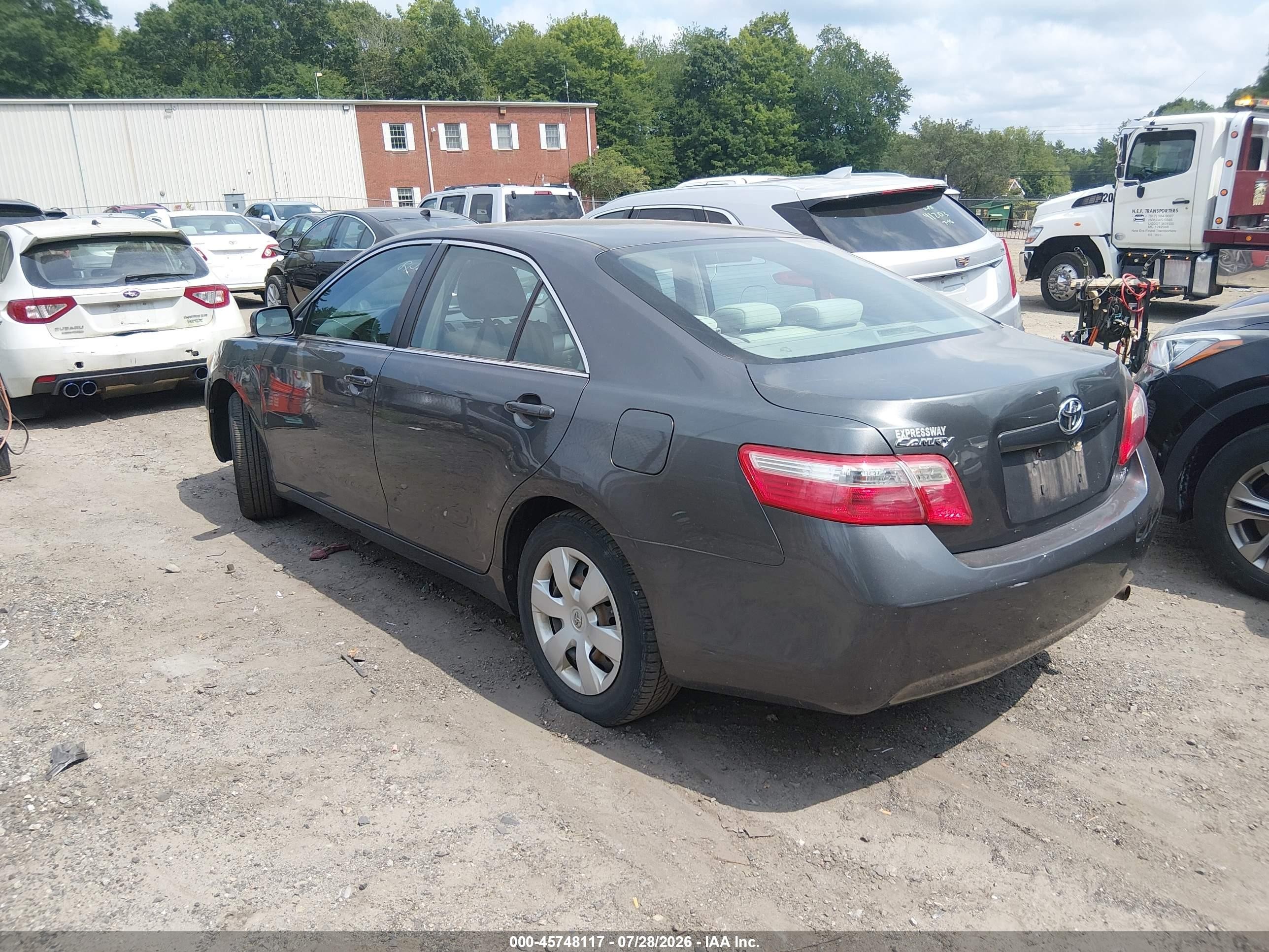 2009 Toyota Camry Le Gray vin: 4T4BE46KX9R112029