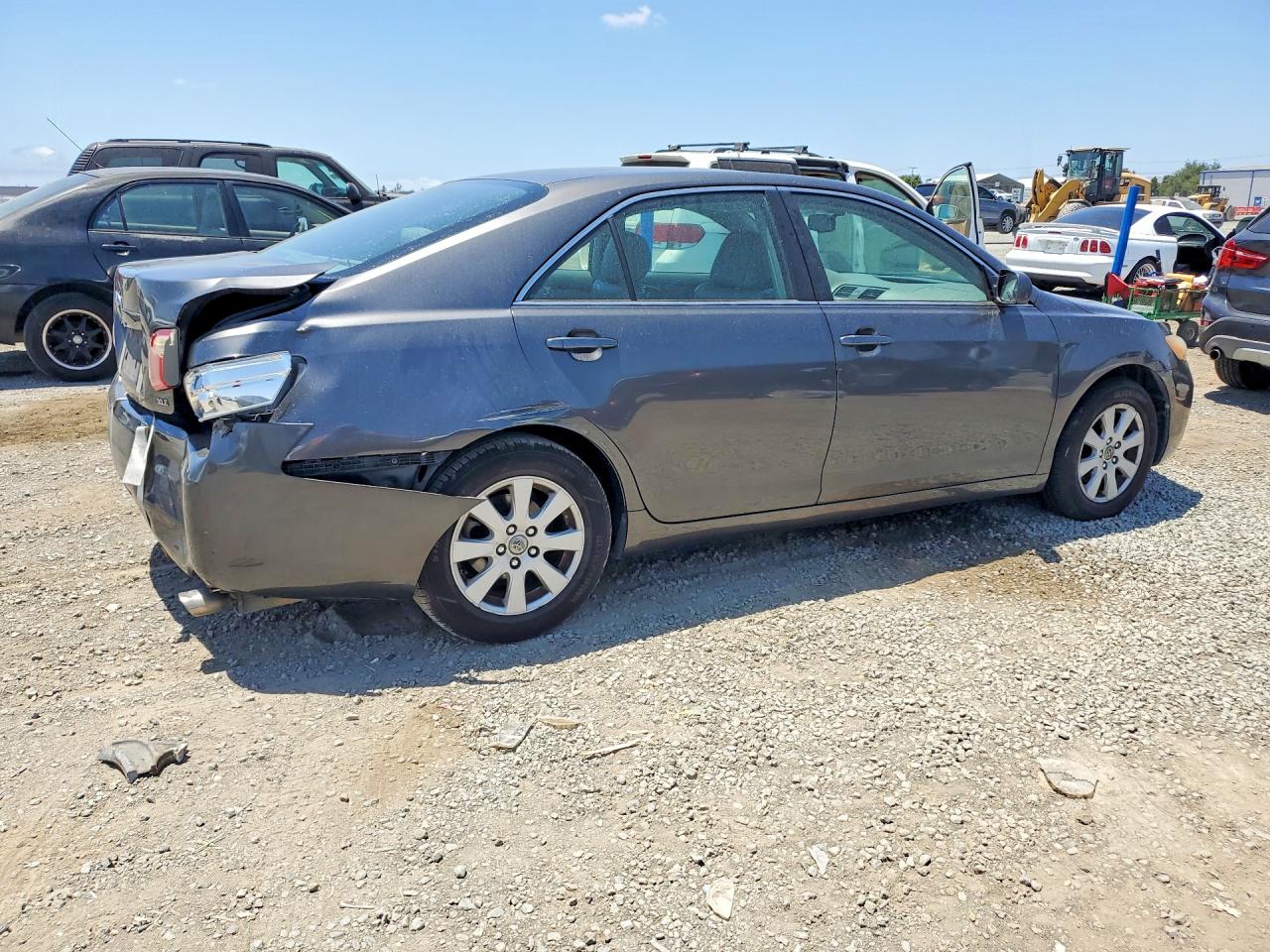 2009 Toyota Camry Xle Gray vin: 4T4BE46KX9R129364