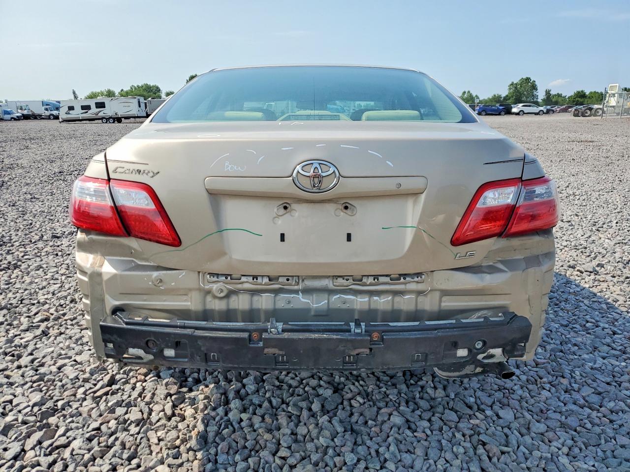 2009 Toyota Camry Le Желто-коричневый vin: 4T4BE46KX9R131731