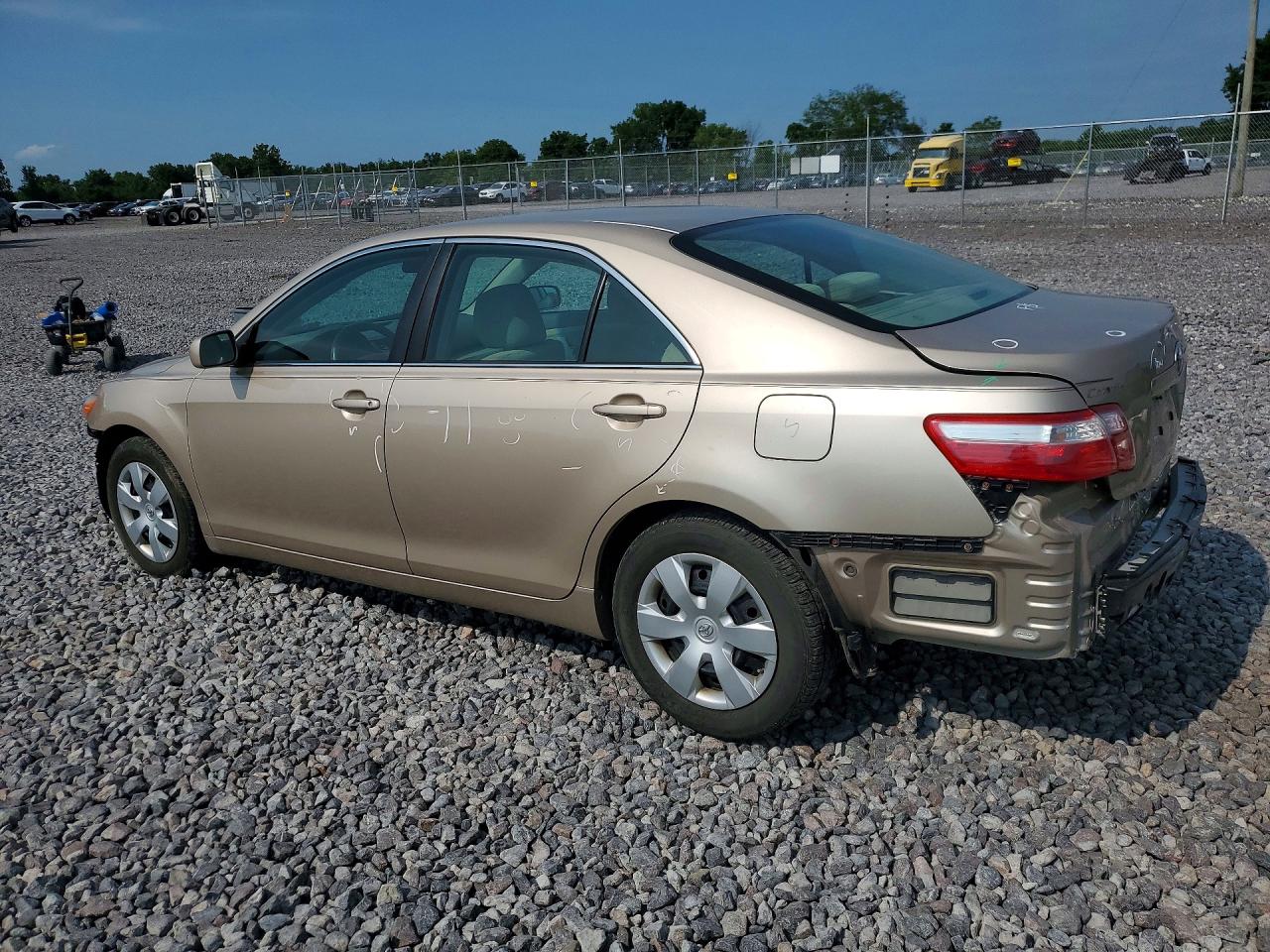 2009 Toyota Camry Le Желто-коричневый vin: 4T4BE46KX9R131731