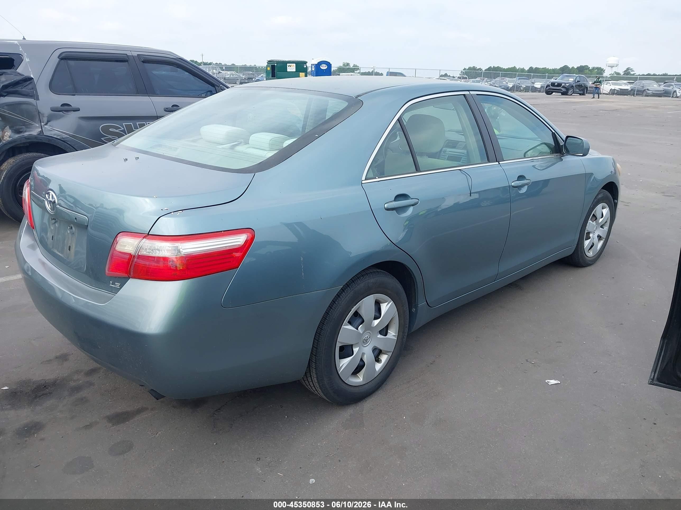 2009 Toyota Camry Le Green vin: 4T4BE46KX9R134435